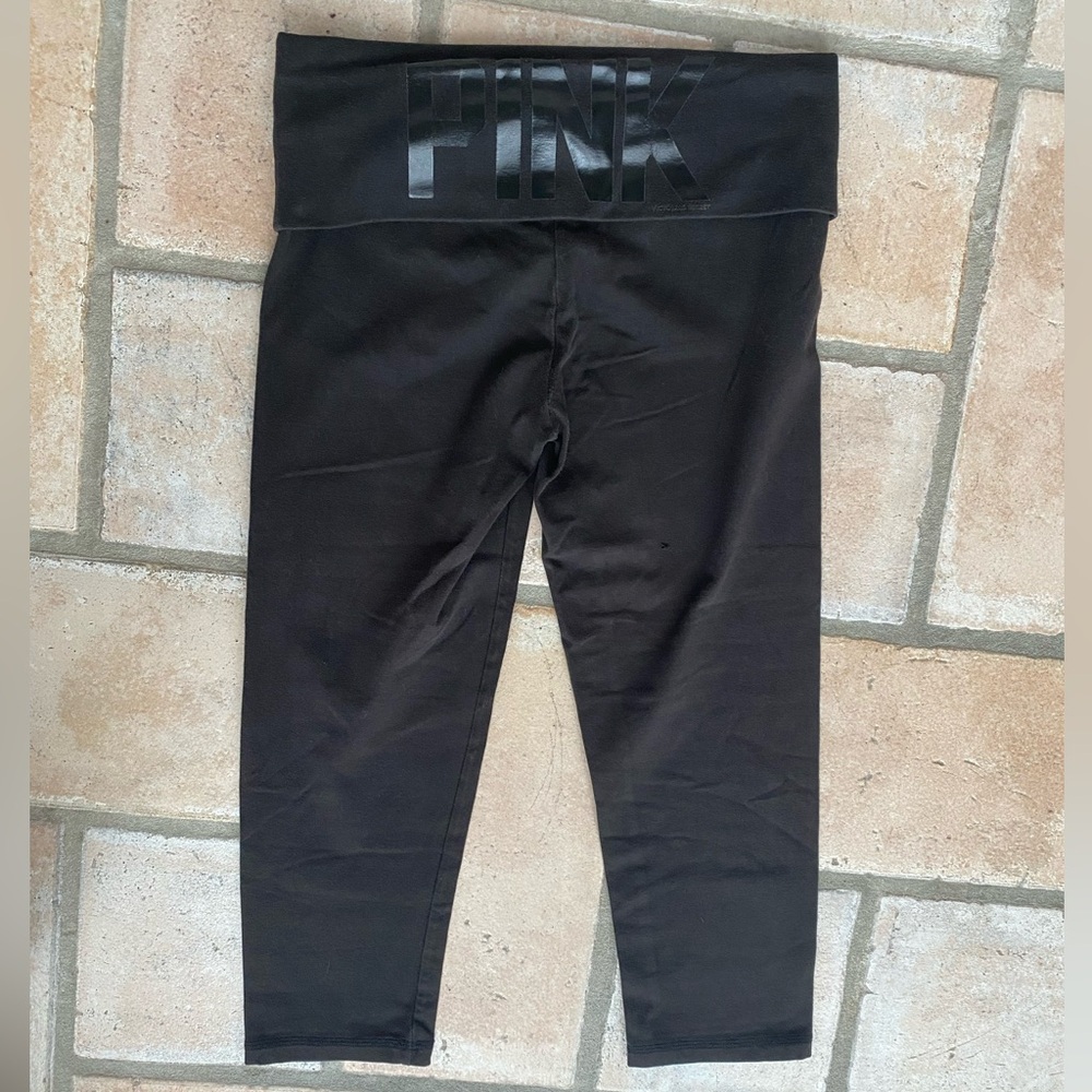 Victoria's Secret PINK Black Cropped Leggings